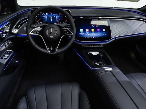 New 2026 Mercedes-Benz E 450 4MATIC All-Terrain Wagon image 6
