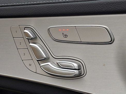 Certified 2021 Mercedes-Benz GLC 43 AMG 4MATIC image 24