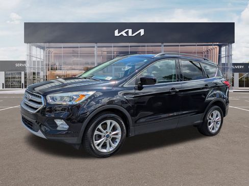 Used 2019 Ford Escape SEL FWD image 6