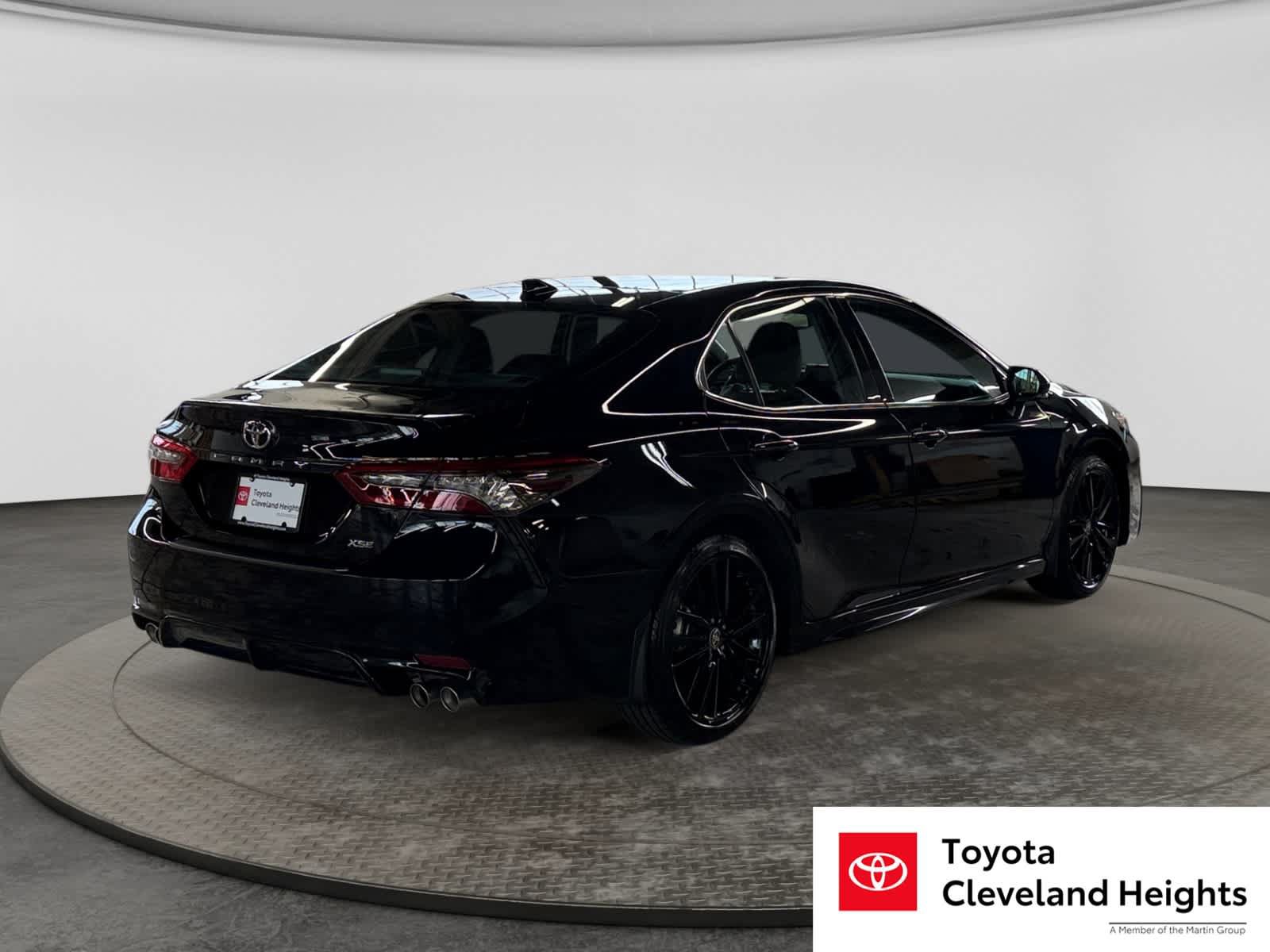 Used 2024 Toyota Camry XSE w/ Navigation Package FWD image 5