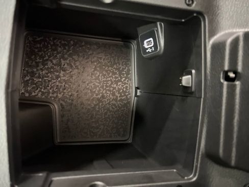 New 2026 Jeep Gladiator Willys AWD/4WD image 29