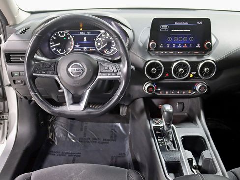 Used 2021 Nissan Sentra SV image 14