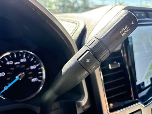 Used 2022 Ford F250 Lariat w/ Black Appearance Package image 27