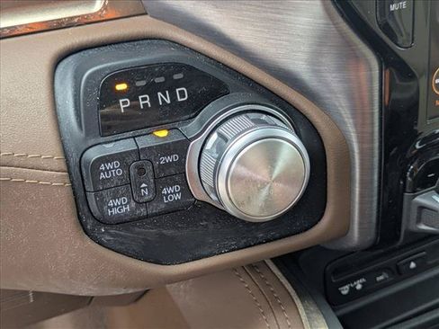 Used 2019 RAM 1500 Limited AWD/4WD image 12