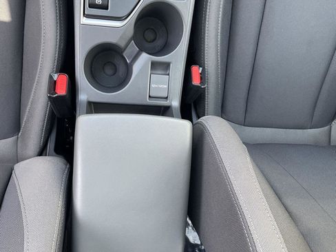 Certified 2025 Subaru Crosstrek 2.0i Premium image 17