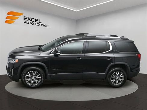 Used 2023 GMC Acadia SLT image 39