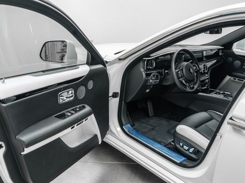 Used 2026 Rolls-Royce Ghost AWD/4WD image 23