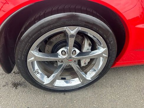 Used 2010 Chevrolet Corvette Grand Sport w/ Preferred Equipment Group RWD image 22