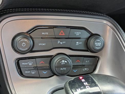 Used 2023 Dodge Challenger GT image 13