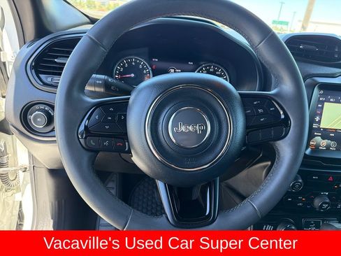 Used 2022 Jeep Renegade Altitude AWD/4WD image 14