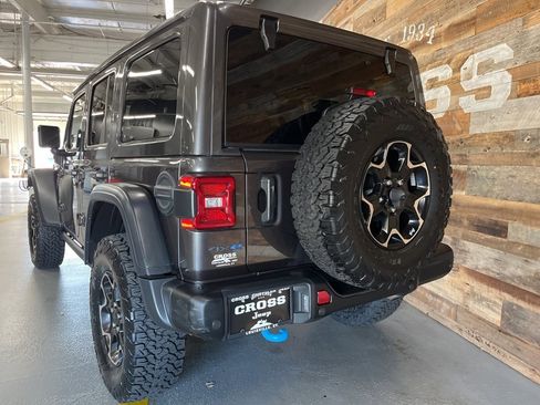 Used 2021 Jeep Wrangler Unlimited Rubicon 4xe w/ Steel Bumper Group image 23