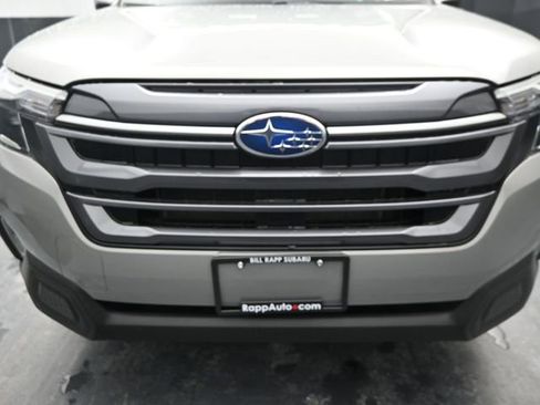 Used 2025 Subaru Forester Premium image 15