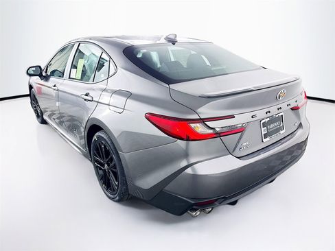 New 2026 Toyota Camry SE image 4