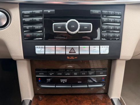 Used 2014 Mercedes-Benz E 350 Sedan image 18