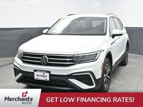 Used 2022 Volkswagen Tiguan S AWD/4WD image 2