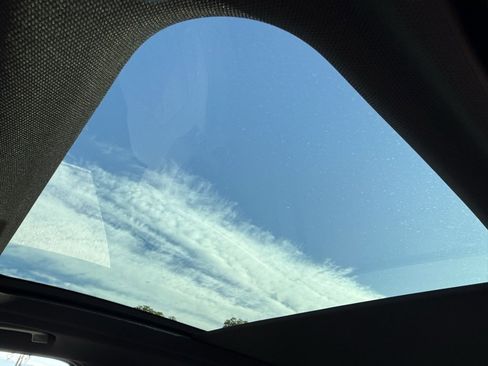 Used 2025 BMW X3 xDrive30i w/ Convenience Package image 23