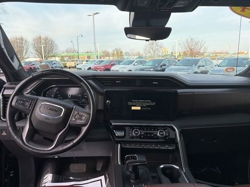 Used 2024 GMC Sierra 1500 Denali Ultimate image 24