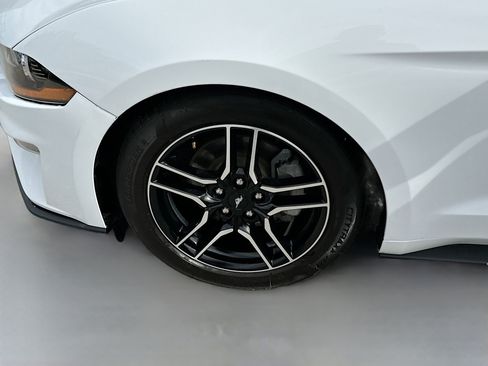 Used 2022 Ford Mustang Convertible w/ Equipment Group 101A image 33