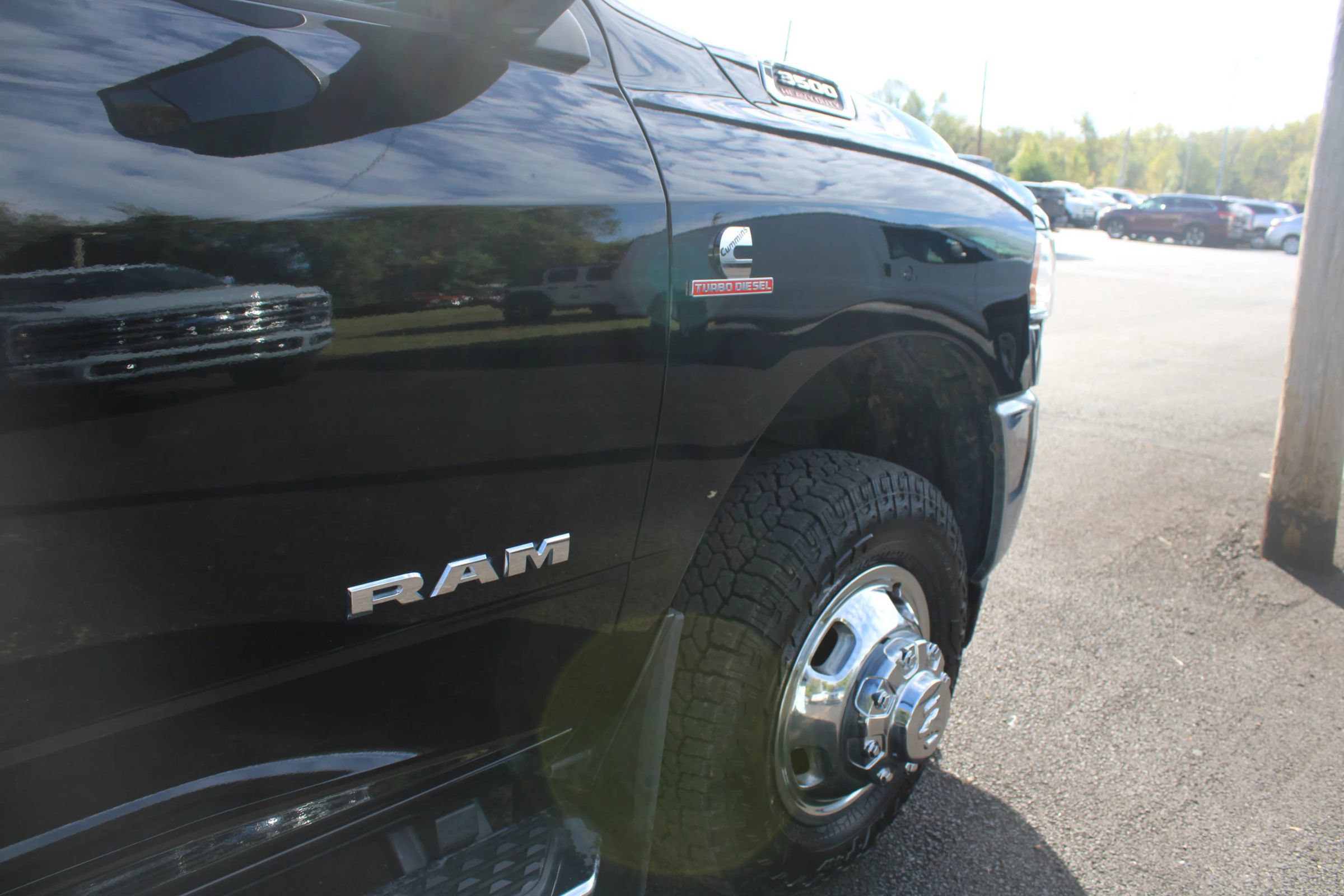 Used 2019 RAM 3500 Big Horn AWD/4WD image 11