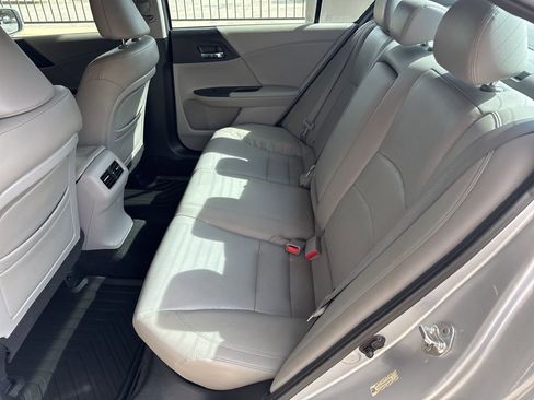 Used 2013 Honda Accord EX-L image 6