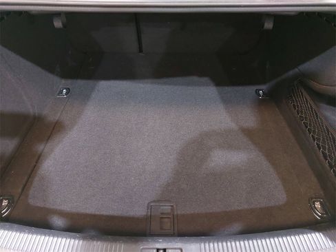 Used 2015 Audi A4 2.0T Premium Plus w/ Technology Package image 12