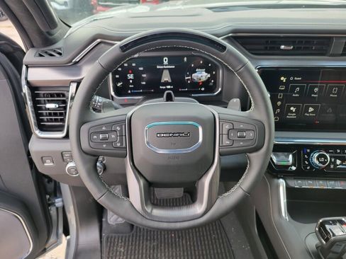 New 2026 GMC Sierra 1500 Denali Ultimate image 17