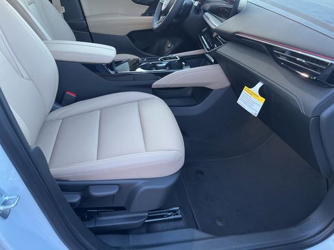 New 2026 Buick Envision Preferred image 13