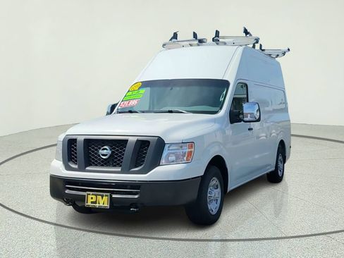 Used 2018 Nissan NV 2500 SV RWD image 5