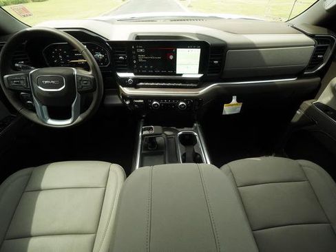 Used 2026 GMC Sierra 1500 SLT w/ SLT Premium Plus Package AWD/4WD image 15