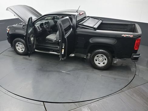 Used 2017 Chevrolet Colorado W/T w/ WT Convenience Package AWD/4WD image 40