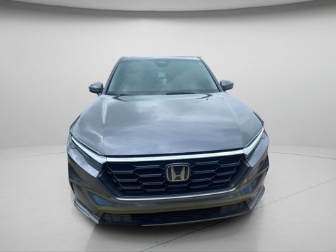 Used 2023 Honda CR-V LX image 2