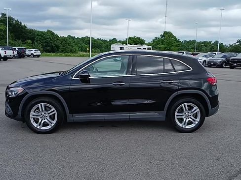 Used 2022 Mercedes-Benz GLA 250 4MATIC image 5