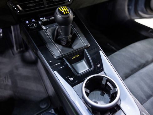 Used 2024 Porsche 911 GT3 image 42