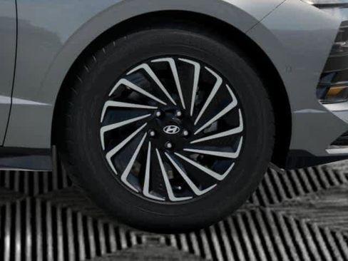 New 2026 Hyundai Sonata Limited image 8