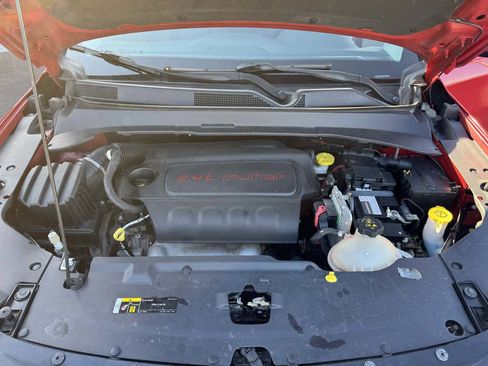 Used 2018 Jeep Compass Latitude w/ Popular Equipment Group image 42