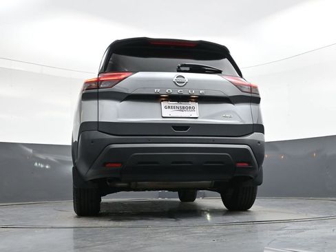 Used 2021 Nissan Rogue S image 37