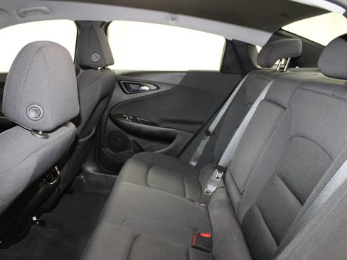 Used 2023 Chevrolet Malibu LT FWD image 19