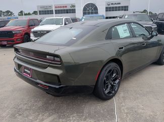 New 2026 Dodge Charger R/T w/ Blacktop Package AWD/4WD video 2