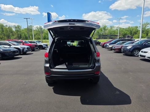 Used 2019 Jeep Grand Cherokee Limited w/ Luxury Group II AWD/4WD image 14