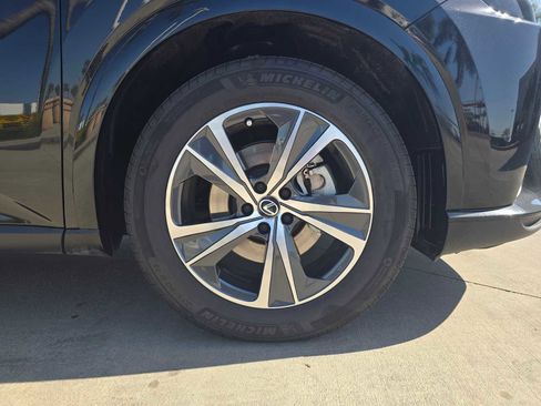 Used 2025 Lexus RX 350 FWD image 9