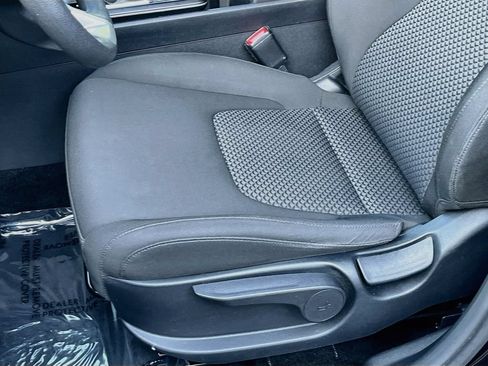 Certified 2024 Kia Sportage LX FWD image 13