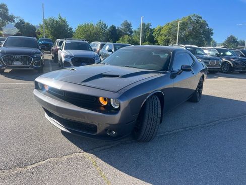Used 2018 Dodge Challenger SXT Plus RWD image 16