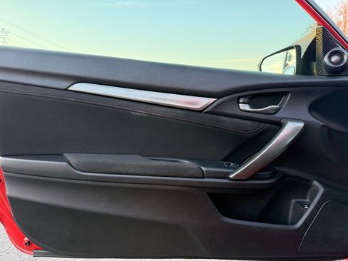 Used 2019 Honda Civic Si image 13