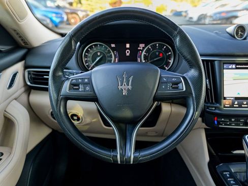 Used 2022 Maserati Levante GT image 39