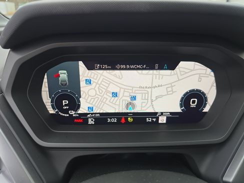 Used 2023 Audi Q4 e-tron Premium Plus w/ Premium Plus image 19