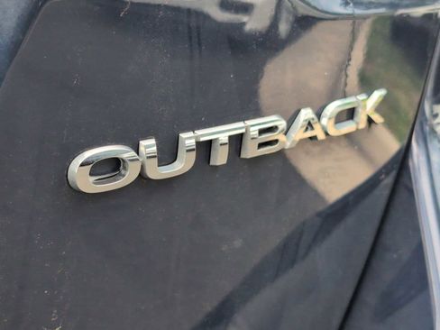 Used 2025 Subaru Outback Limited AWD/4WD image 13