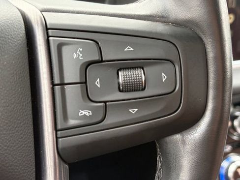 Certified 2024 GMC Yukon XL Denali Ultimate AWD/4WD image 8