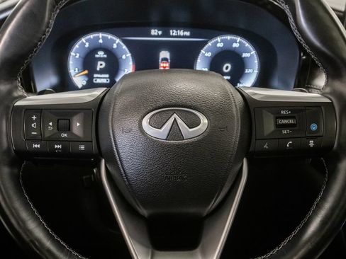 Used 2022 INFINITI QX60 Sensory w/ Vision Package AWD/4WD image 16