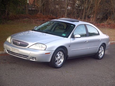 Used 2004 Mercury Sable LS Premium image 23