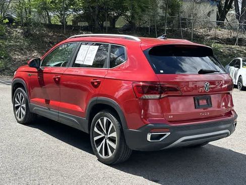 Used 2023 Volkswagen Taos SE AWD/4WD image 31